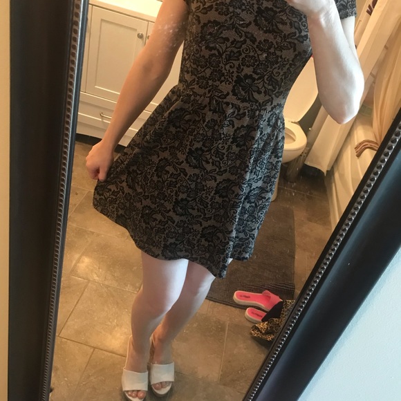 Dress/ robe courte - Picture 6 of 6